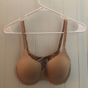 Body by Victoria’s Secret Bra